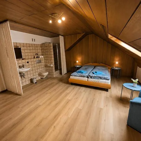 Mika Apartment